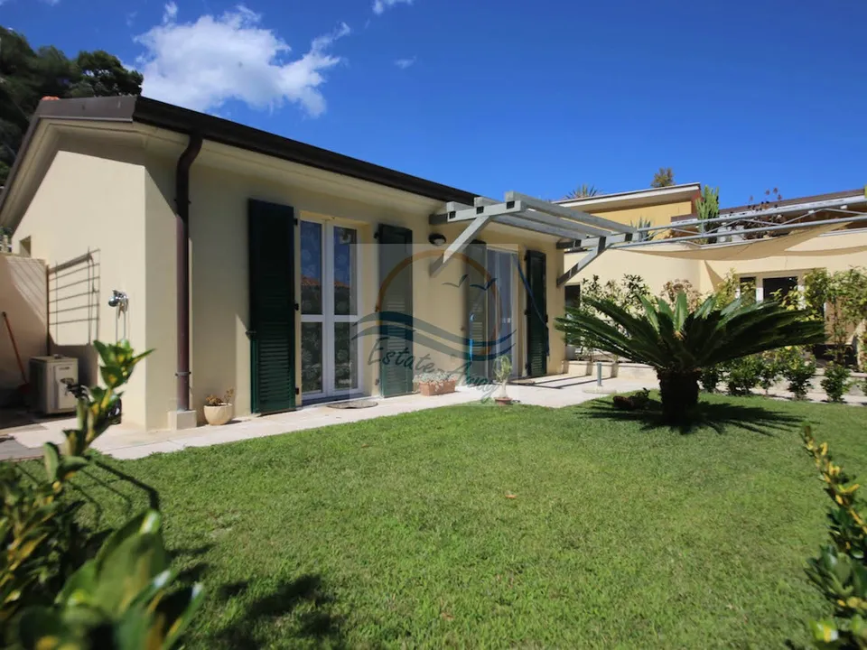 Rækkehus i Bordighera, Imperia - foto 2